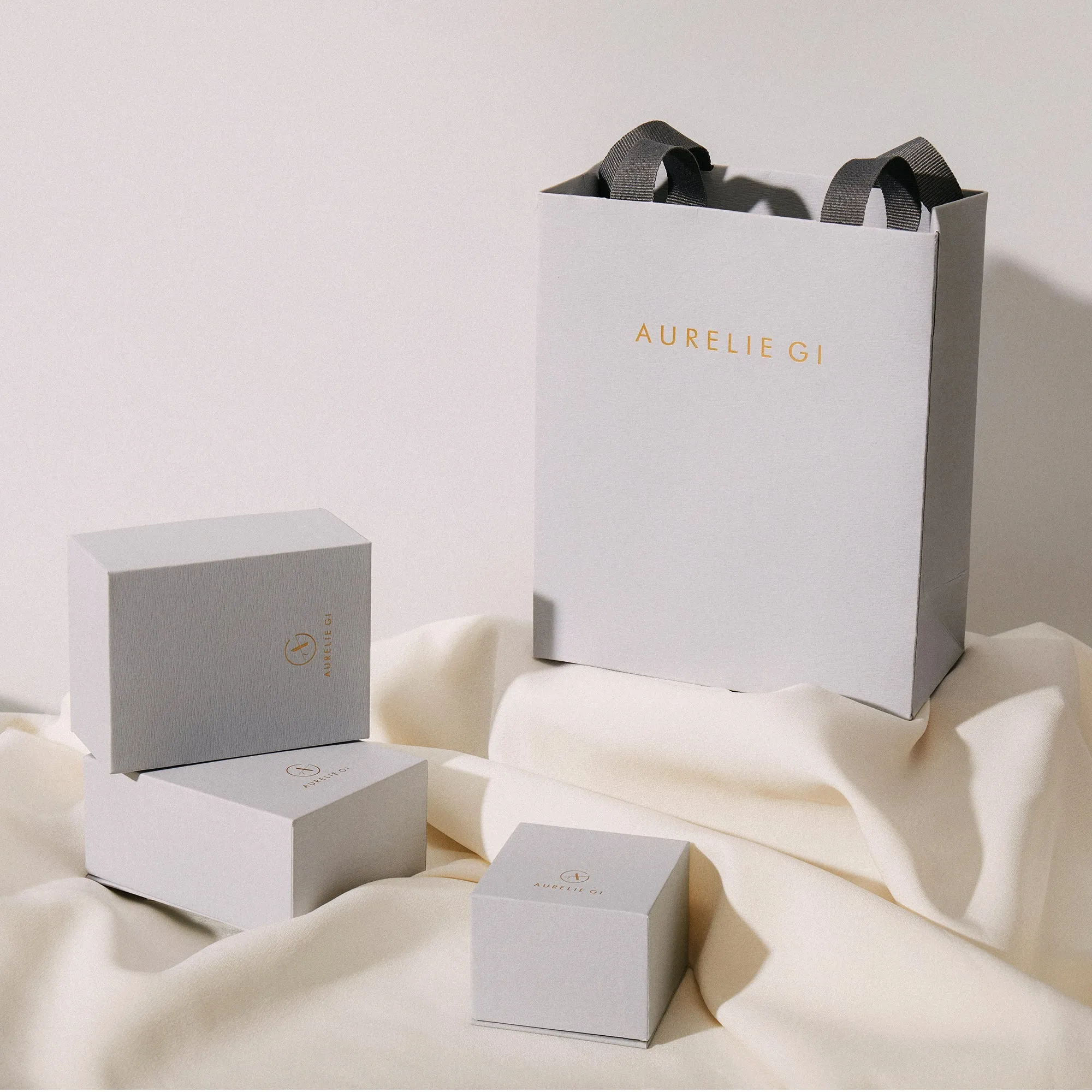 ANASTASIA | Diamond Paper Clip Stackable Ring