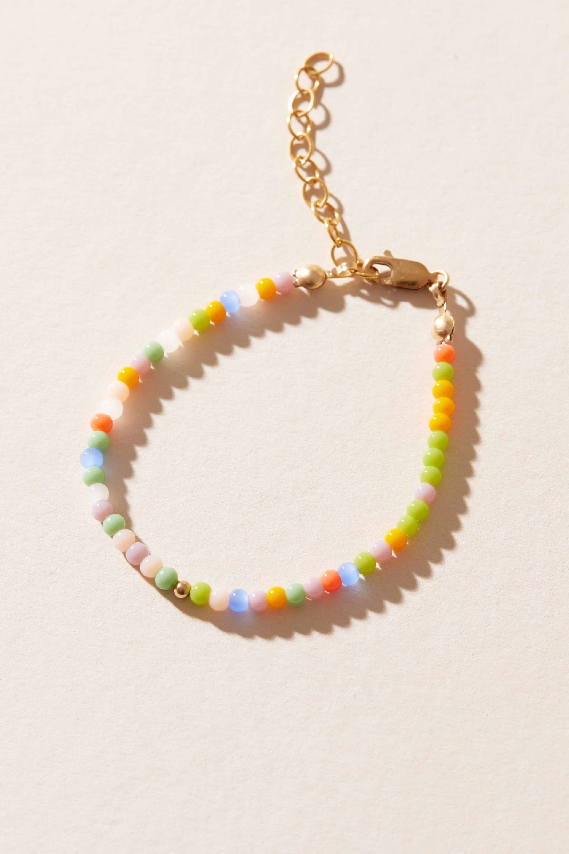 BEACH HUG BRACELET