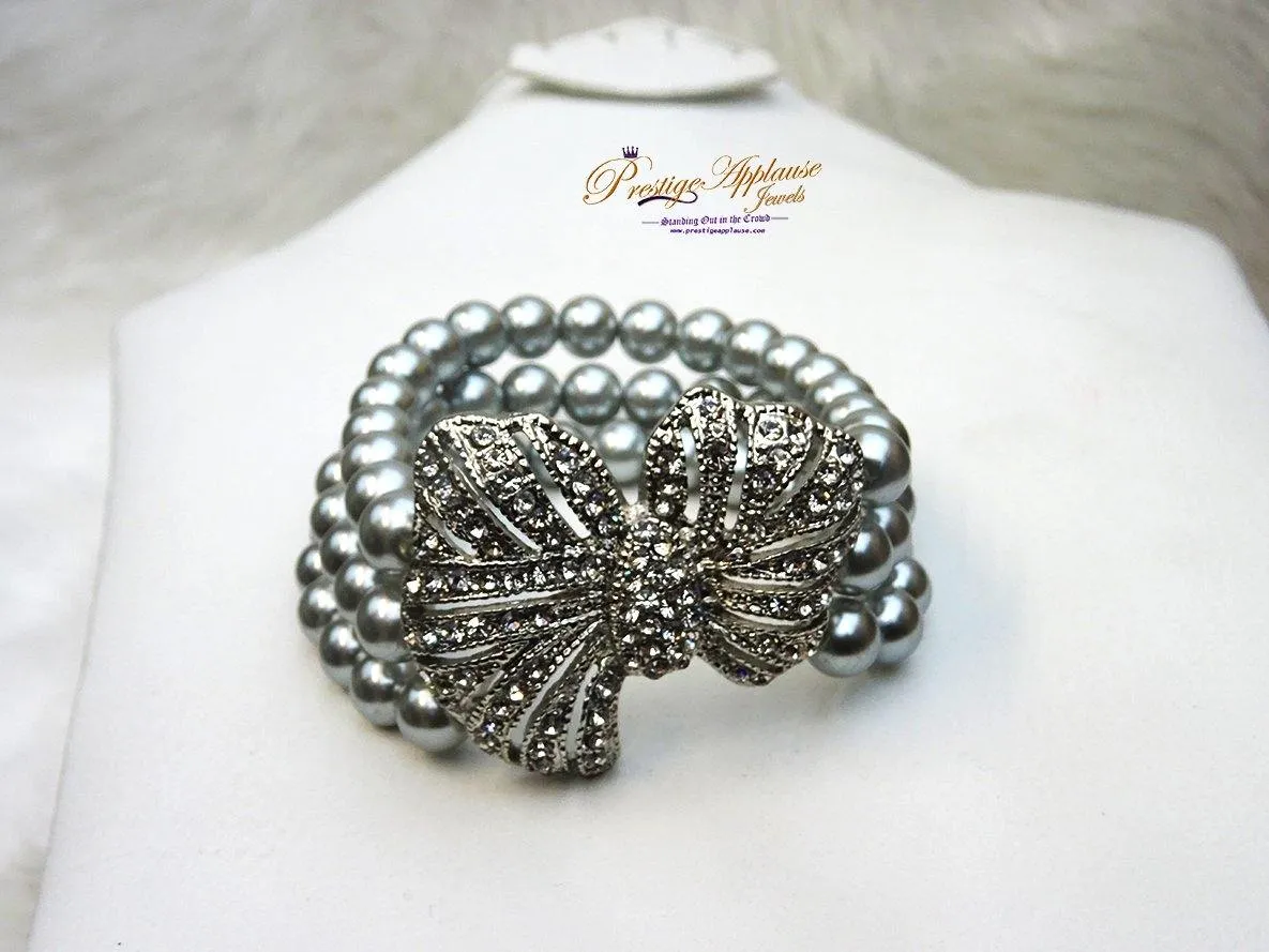 Beautiful Sterling Chrome Silver Pearl Three Layer New Trend Ladies Bracelet With Butterfly/Flower Jewellery Gift