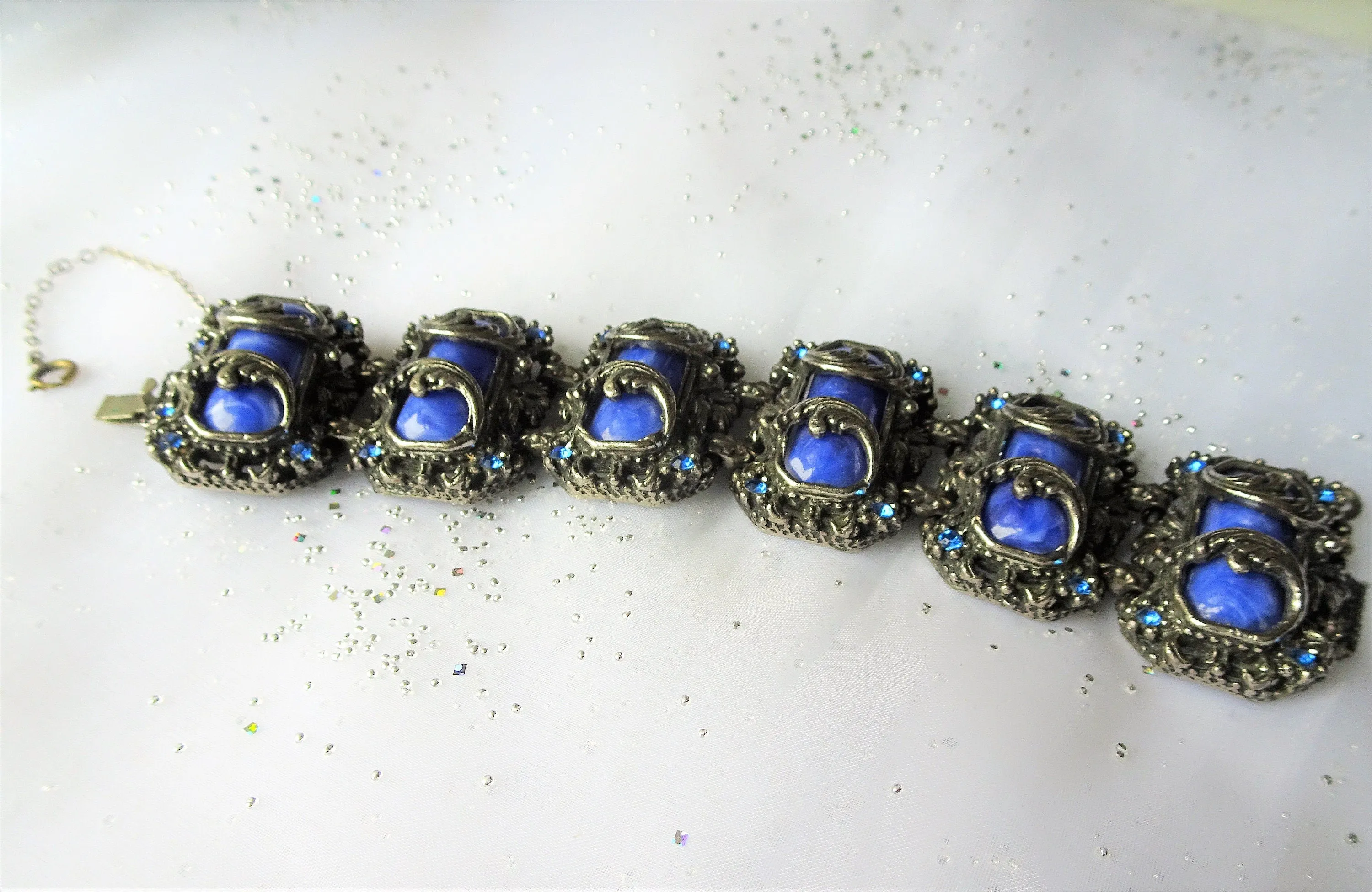 GORGEOUS Art Deco Bracelet,Art Glass Silver Metal Bracelet,Ornate Bracelet,Wide Cuff Bracelet,Blue Slag Glass,Collectible Vintage Jewelry
