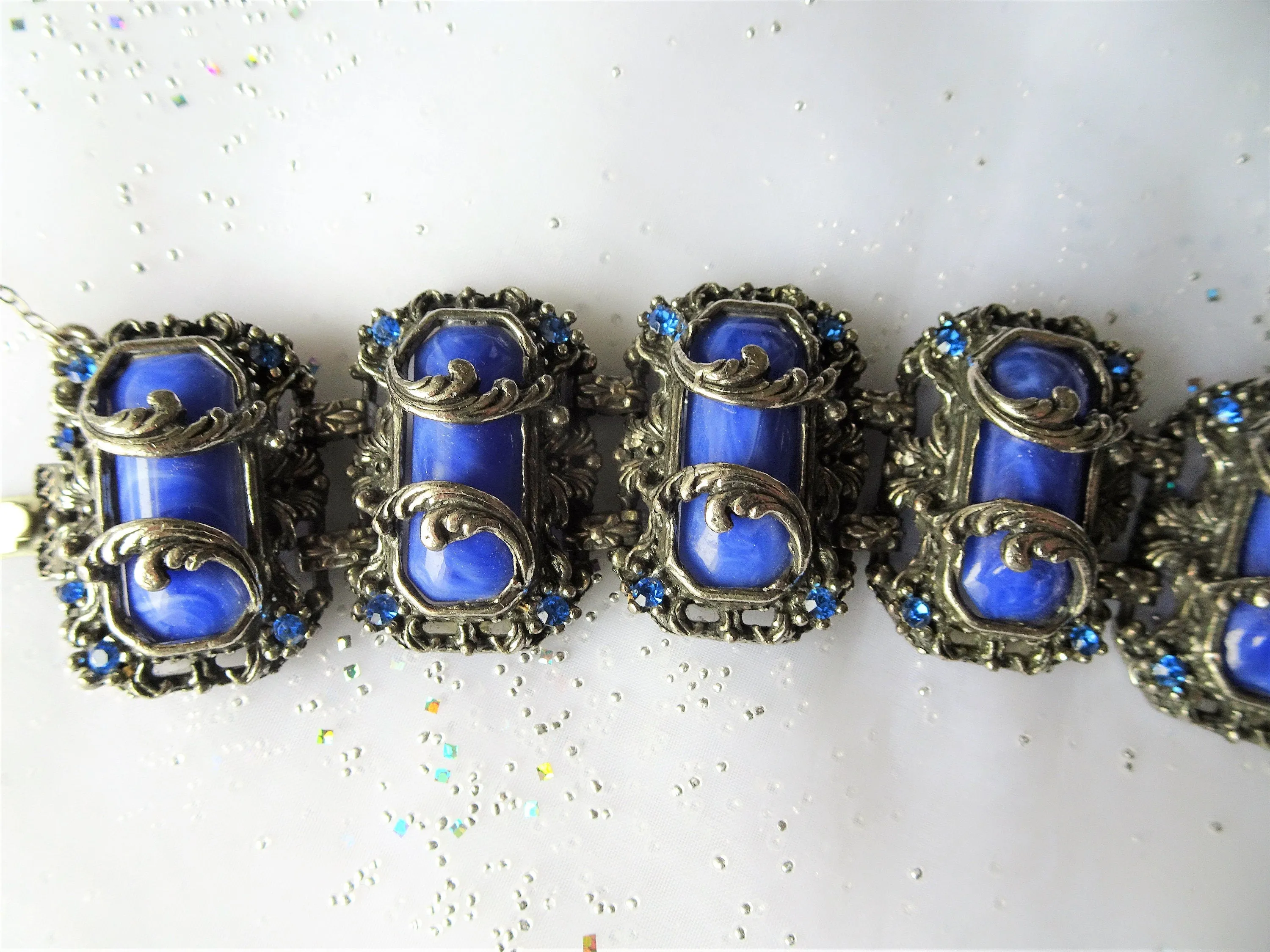 GORGEOUS Art Deco Bracelet,Art Glass Silver Metal Bracelet,Ornate Bracelet,Wide Cuff Bracelet,Blue Slag Glass,Collectible Vintage Jewelry