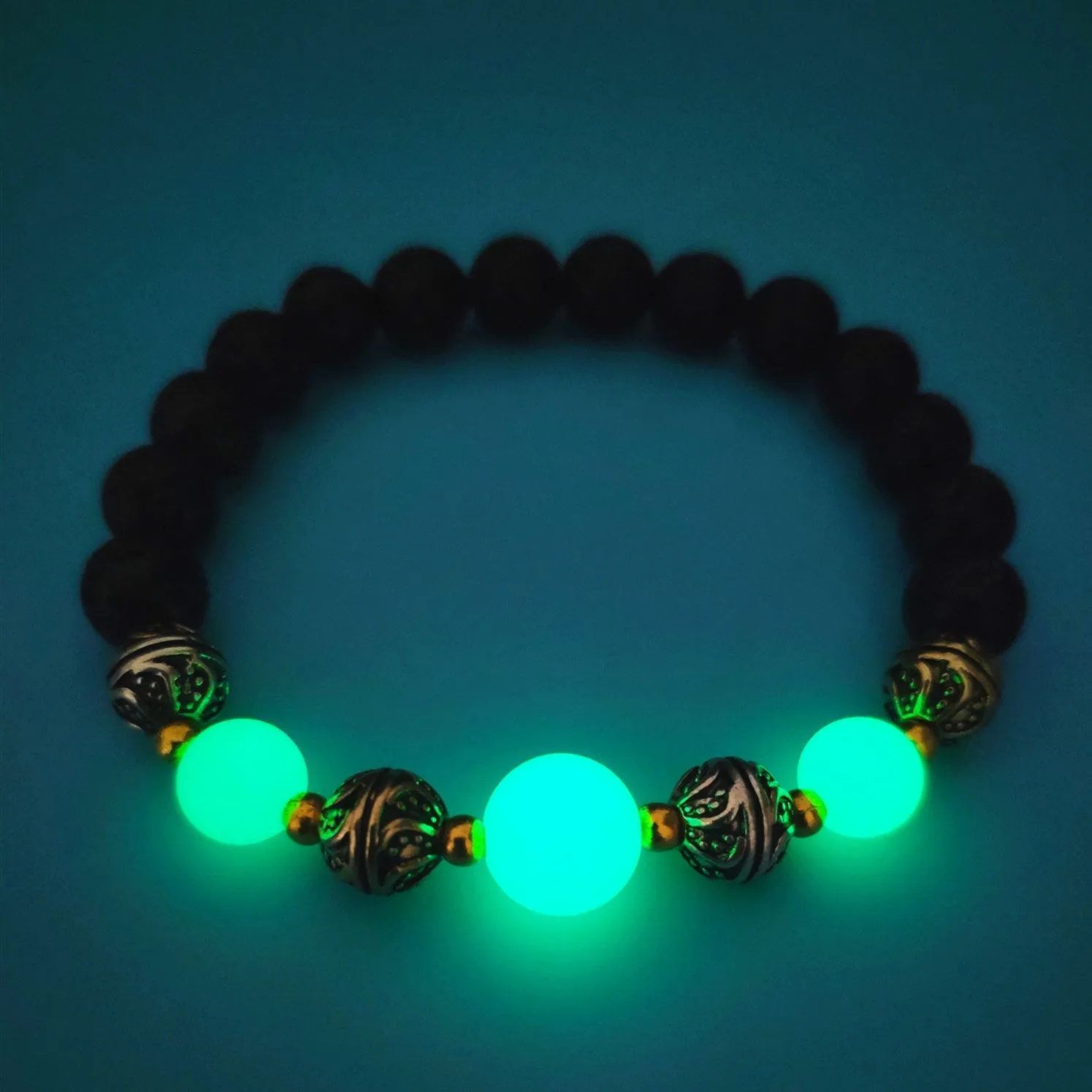 Luminous beaded bracelet