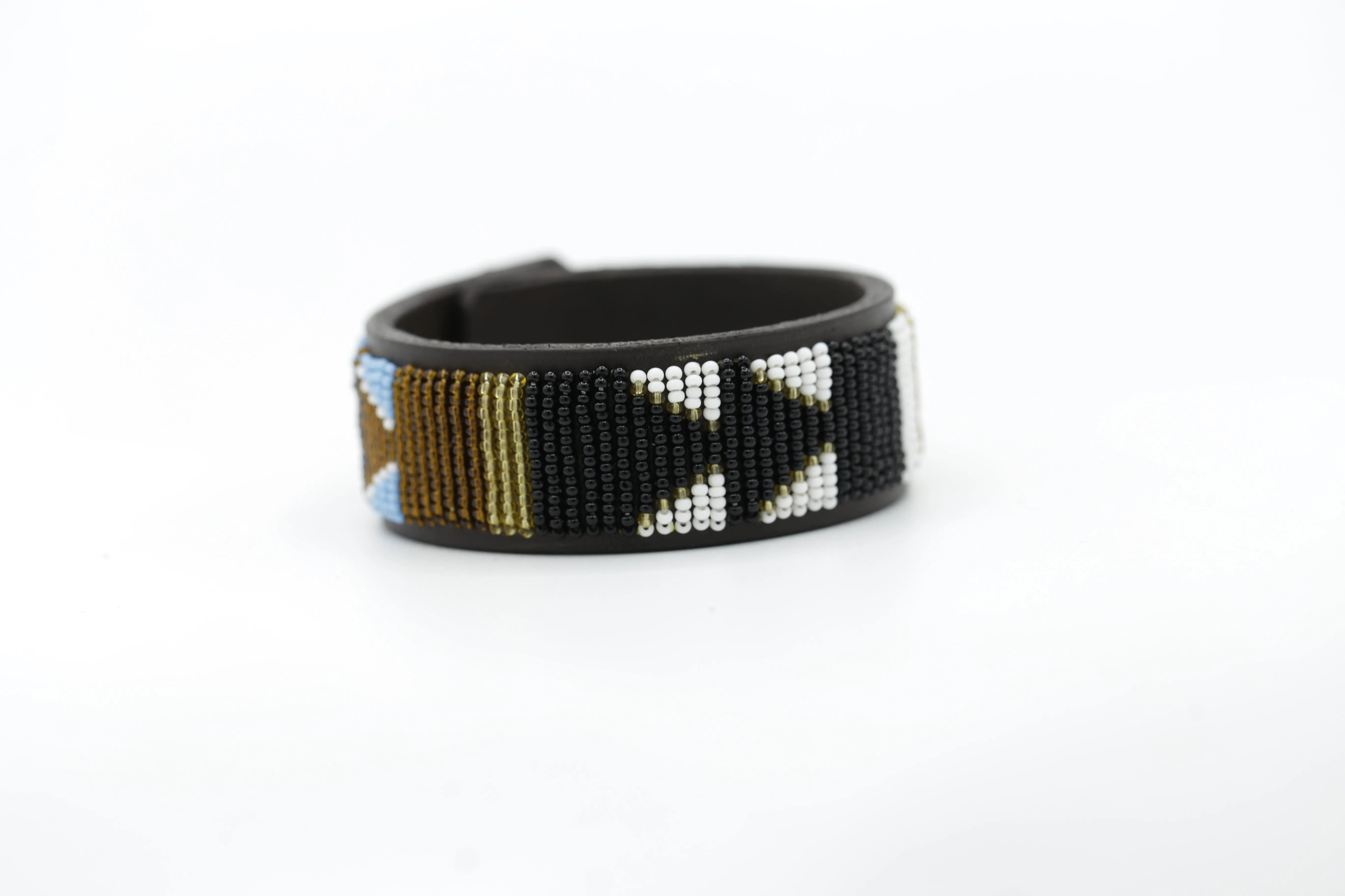 Maaai Beaded Bracelet 17 - Press Button