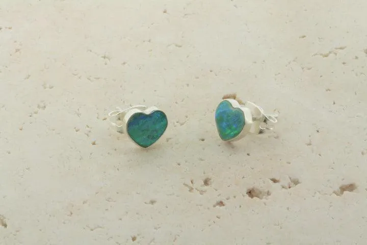 opal stud - heart - green lime