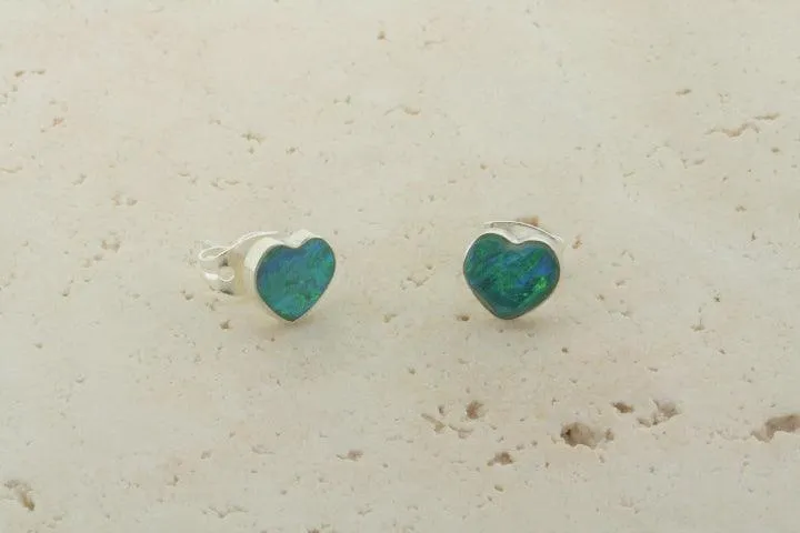 opal stud - heart - green lime