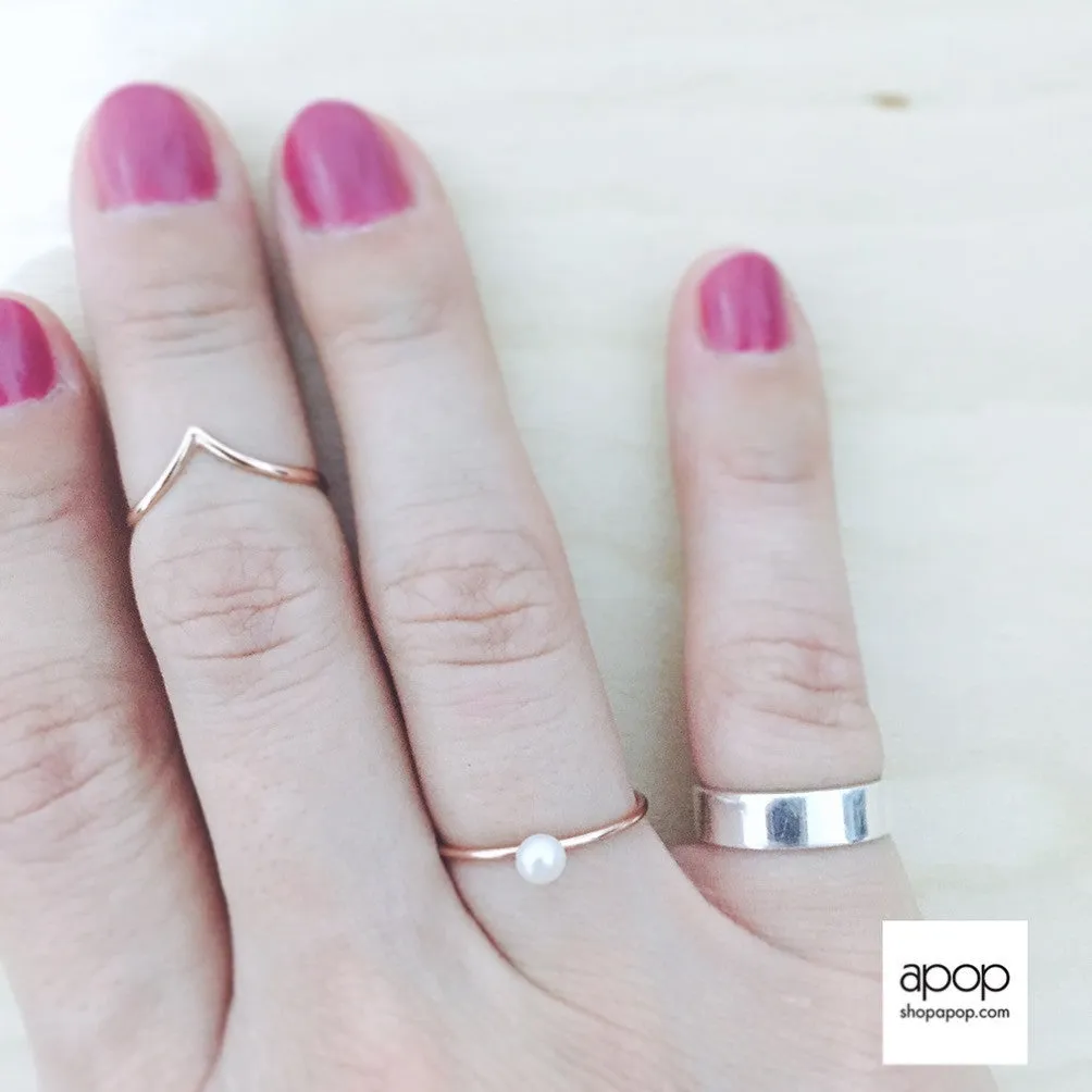 "Peaky" Gold-Dipped Thin Band Ring