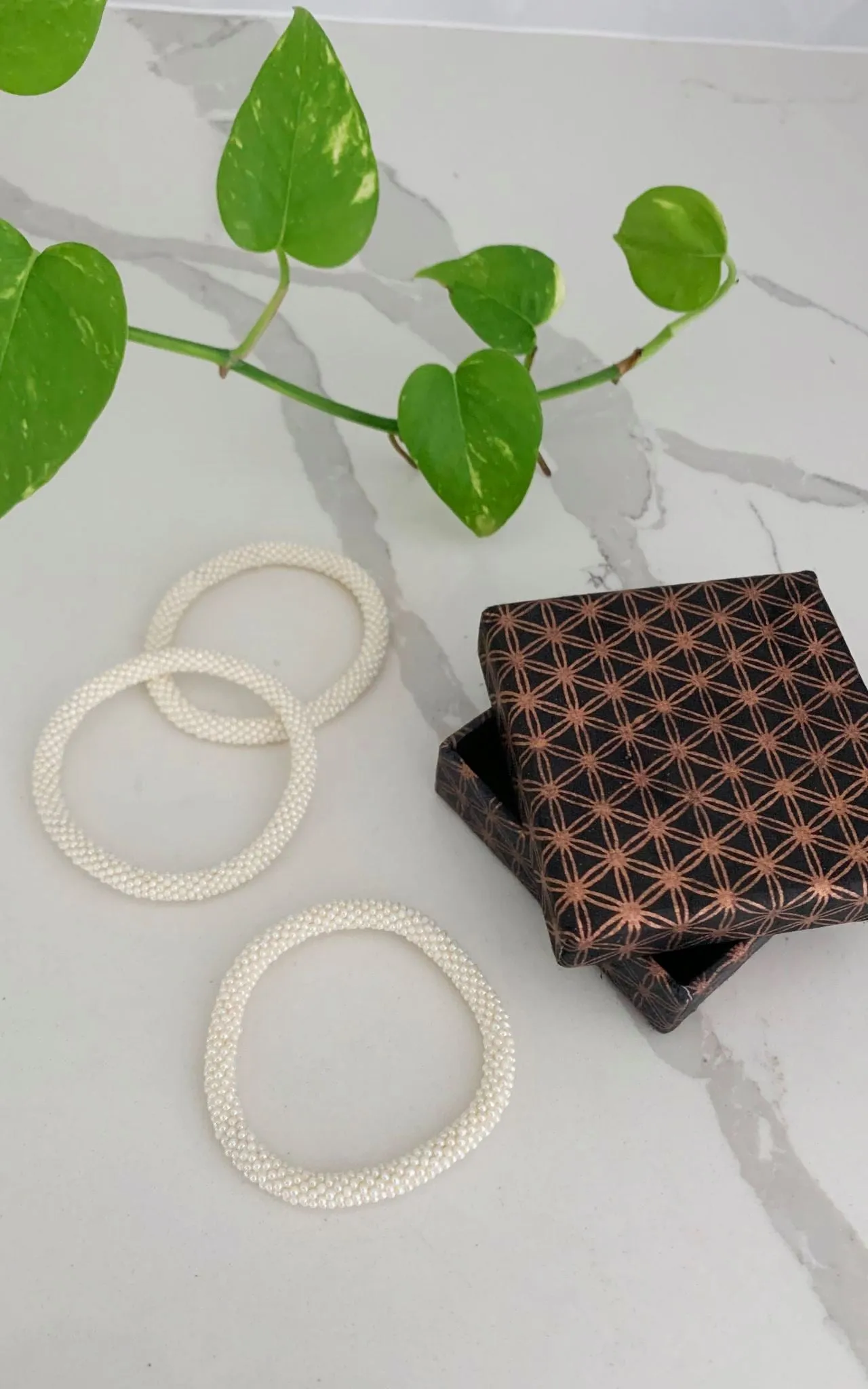 Rolling Beaded Bracelet - White
