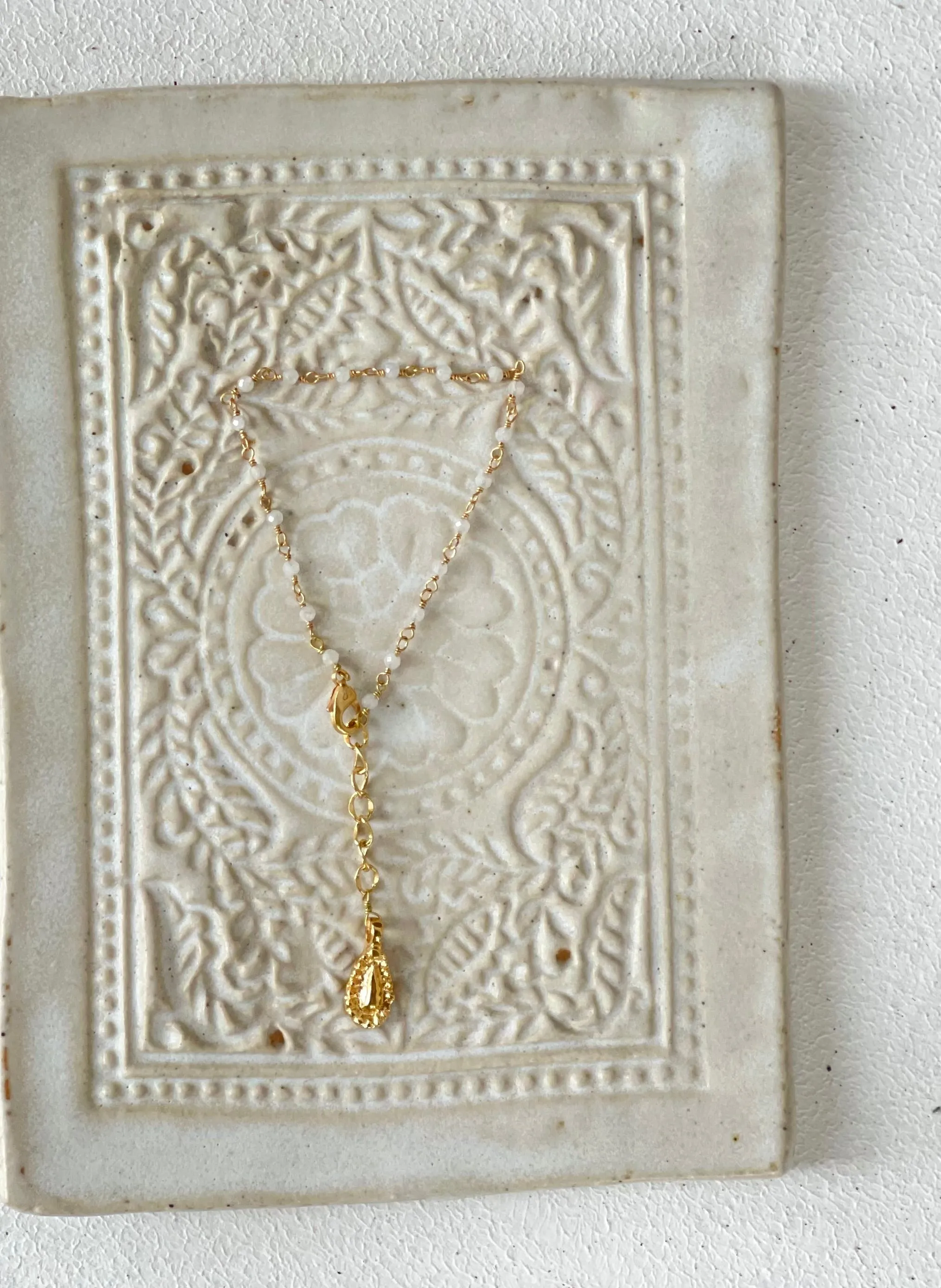 Rose moonstone bracelet