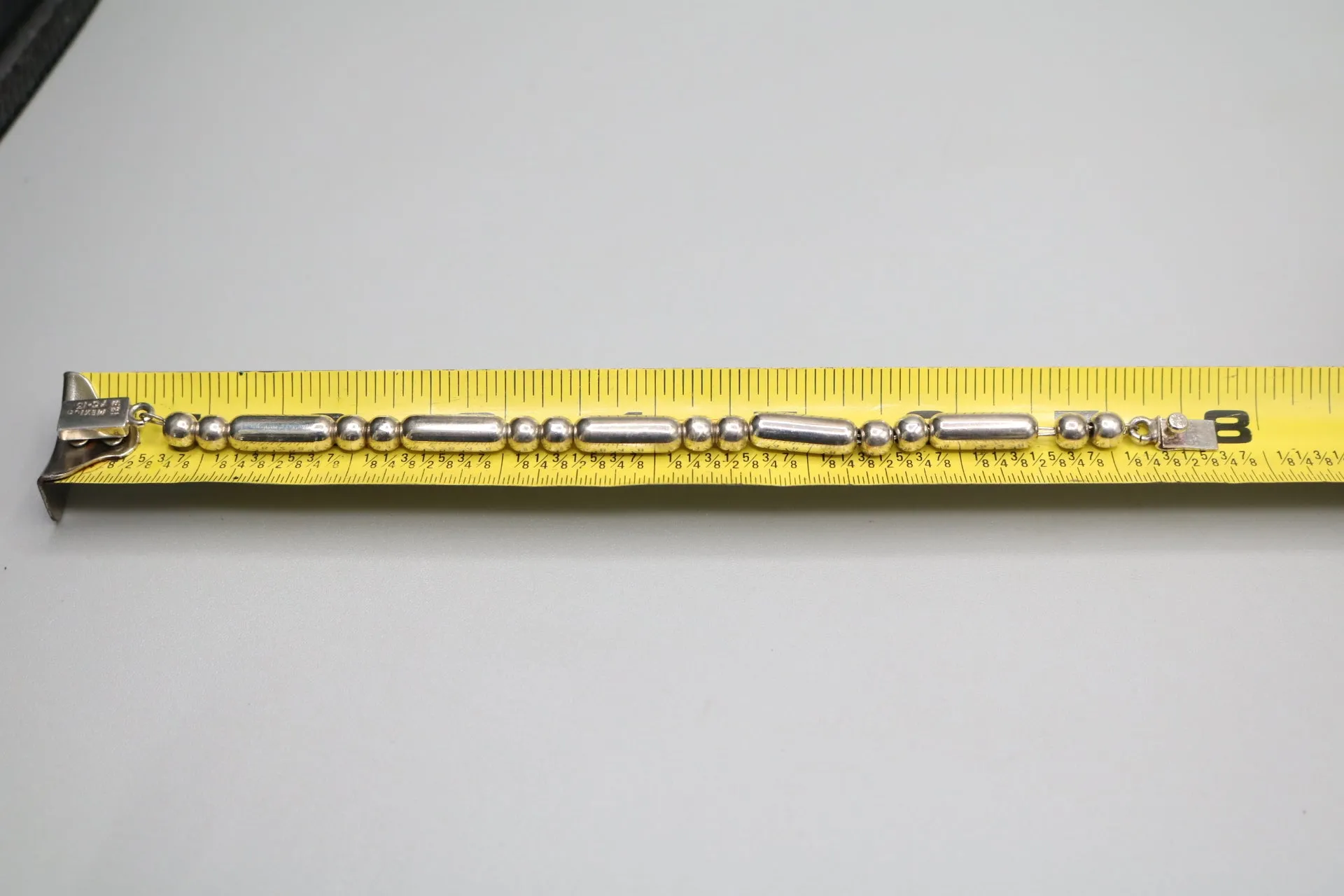 Sterling Silver Fancy Mexican Bead Bracelet (7.5 Inches)