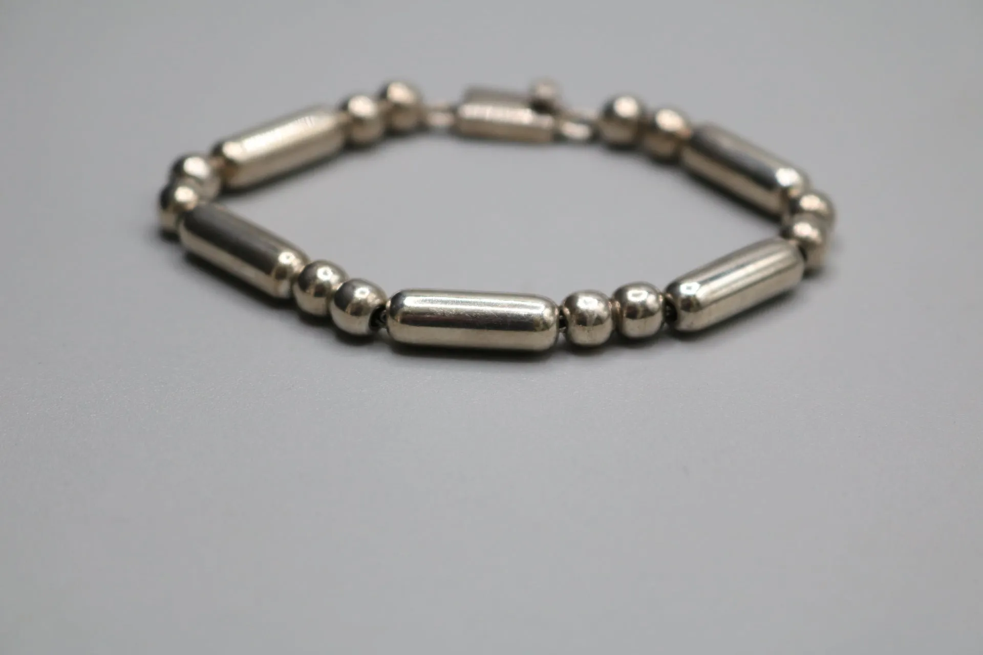 Sterling Silver Fancy Mexican Bead Bracelet (7.5 Inches)