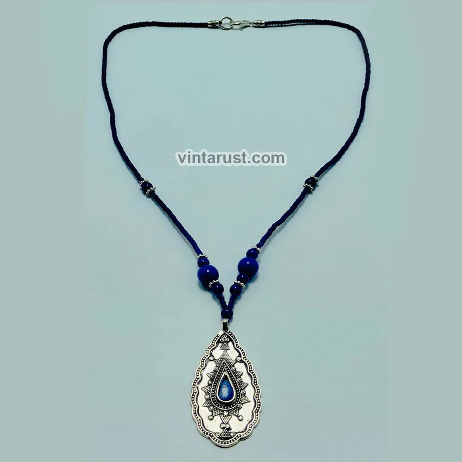 Vintage Lapis Lazuli Minimalist Pendant Necklace