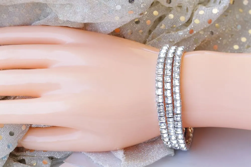 WOMAN TENNIS BRACELET