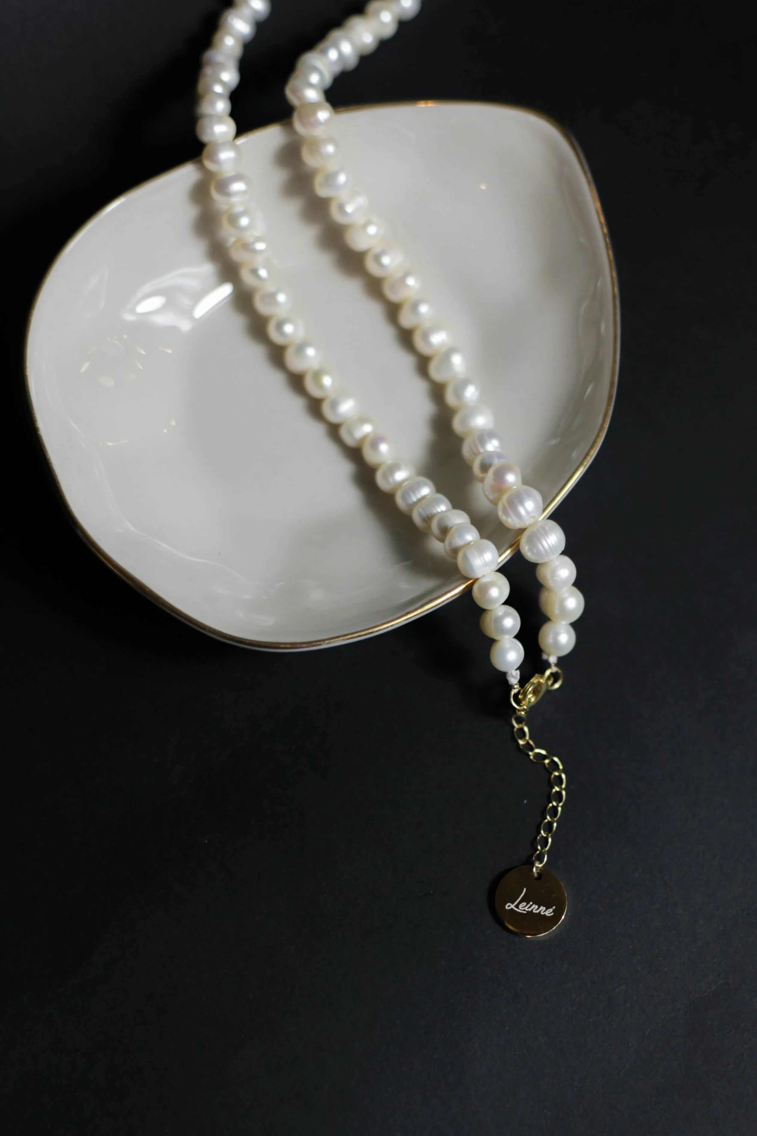 Yves lapis lazuli heart charm pearl necklace